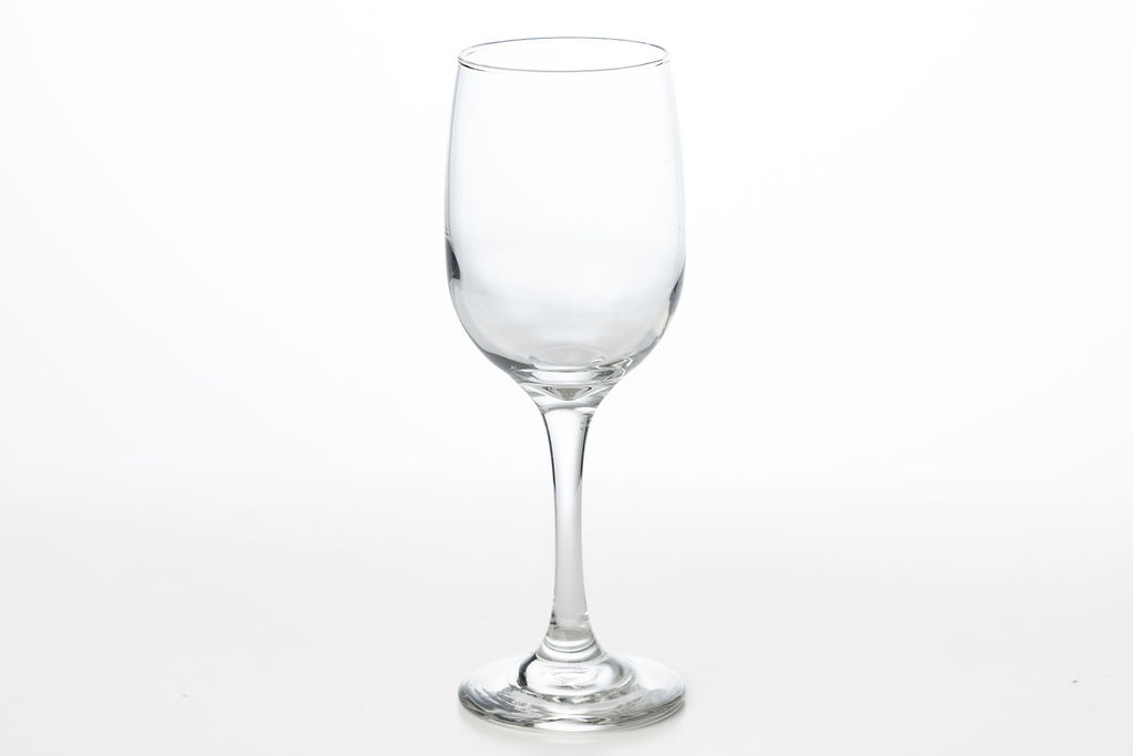 BASIC CLEAR WINE GLASS $1.00