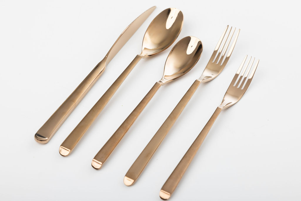 MADELINE SHINY ROSE GOLD $1.50